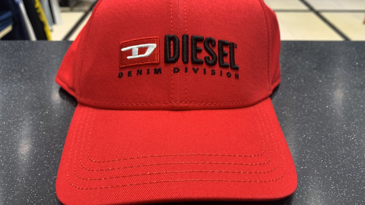 Diesel Caps Corry -Div Red