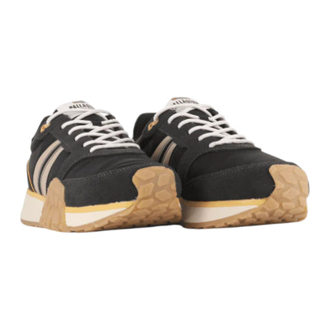 Palladium Troop Runner Flame – Black/Beluga
