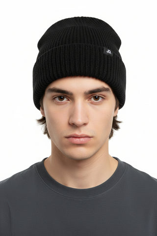 Jonathan D Ribbed Beanie – Midnight Black