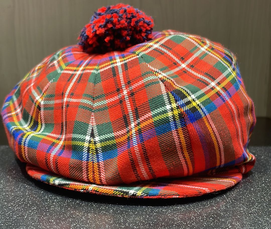 Knox Newspaper Cap Tartan Red/Green