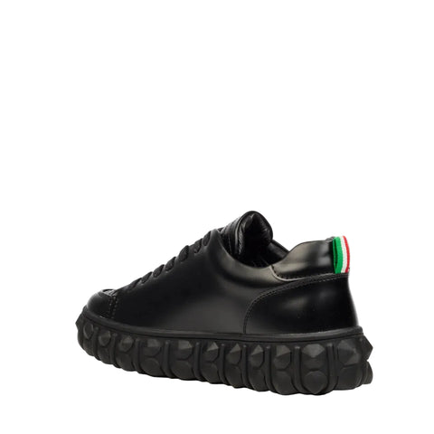 Mazerata Pigale 39 Wax Black