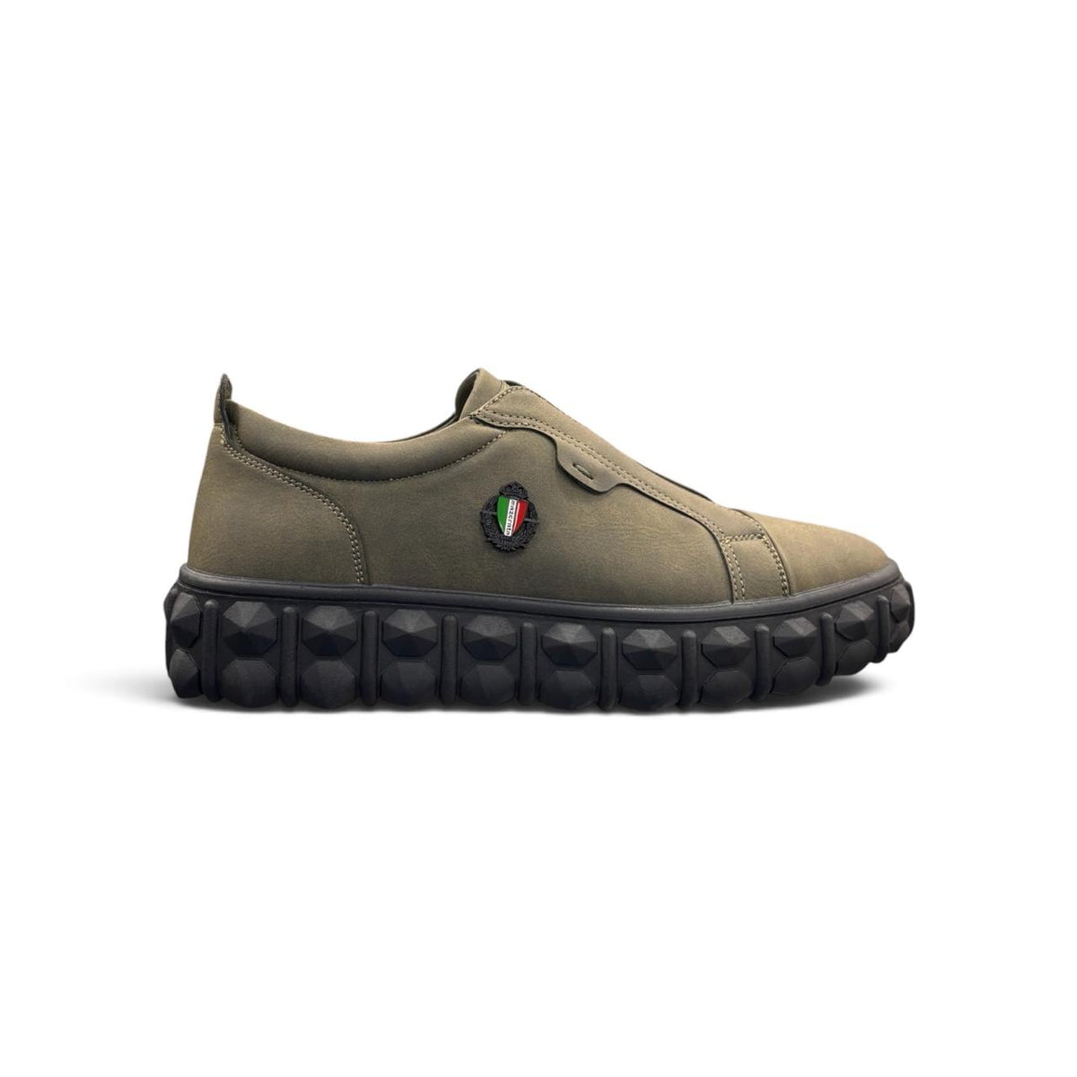 Mazerata Pigale 26 Nubuk Olive