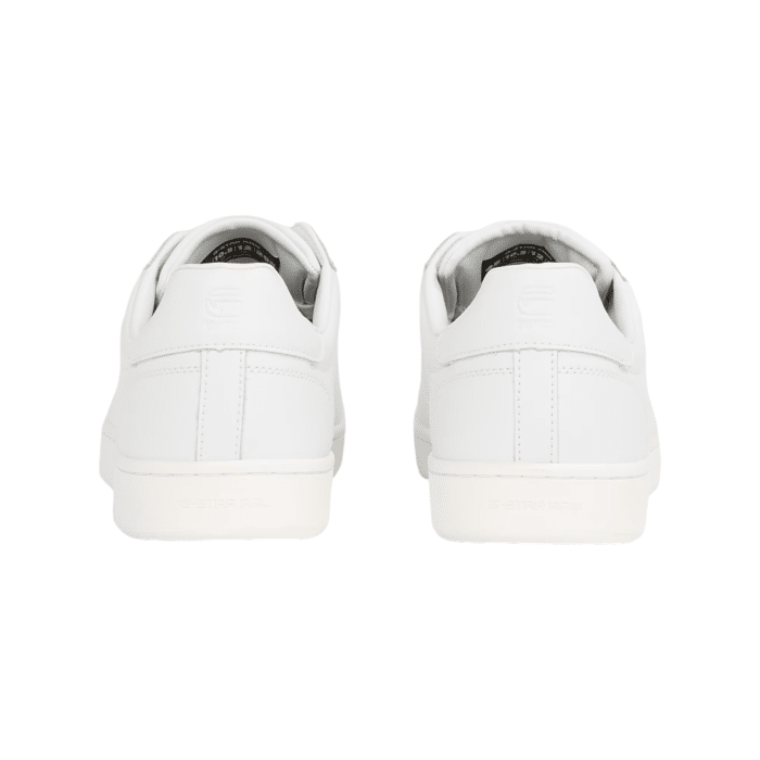 806 20B | The G Star Cadet Lea M in White combines timeless elegance with modern design, making it a versatile addition to any wardrobe. Crafted from high-quality leather, this sneaker ensures durability and comfort for everyday wear. Its clean, minimalist aesthetic and sleek silhouette effortlessly elevate any casual or semi-formal look.