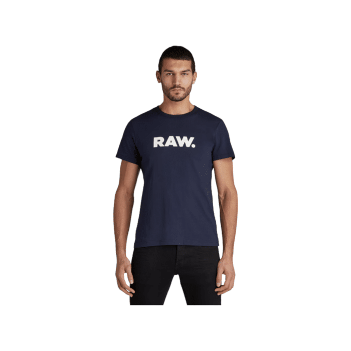 807 12A | The G Star Crew Holorn R T S/S in Navy Colour combines a classic crew neck design with a rich navy hue for a versatile and timeless look. Made from high-quality materials, this short-sleeve T-shirt offers exceptional comfort and durability, ideal for both casual and smart-casual outfits.