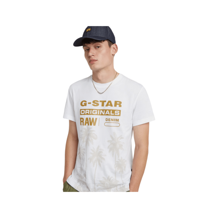 807 81A | The G Star Crew Palm Originals R T in White Colour showcases a stylish, casual design with a distinct palm graphic on the front, adding a touch of tropical flair. Made from premium cotton, this T-shirt offers exceptional comfort and breathability, perfect for everyday wear.