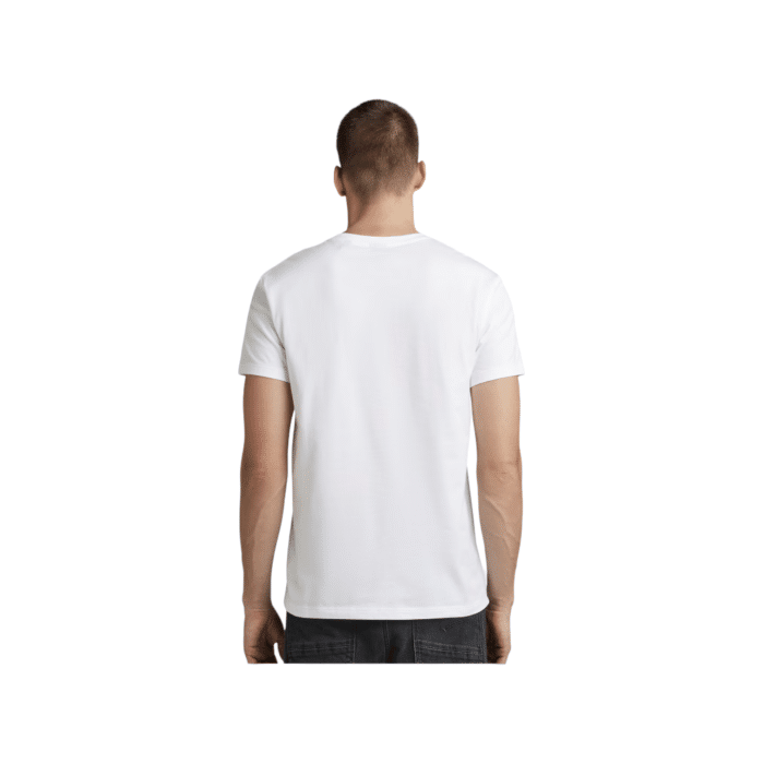 807 59B | The G Star Crew Stencil Originals R T in White Colour is a stylish and versatile addition to any wardrobe. Crafted from premium materials, this shirt features a sleek stencil logo design that adds a contemporary edge, perfect for both casual outings and more polished occasions.