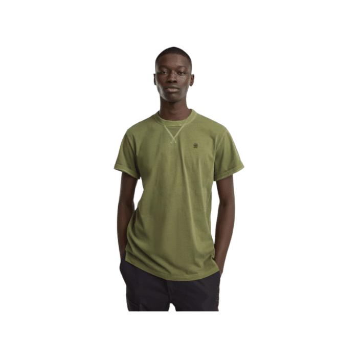 807 85A | The G Star Crew Nifous R T in Olive Colour is a timeless addition to any wardrobe, offering a perfect blend of casual comfort and refined style. Crafted from high-quality materials, this versatile t-shirt ensures both durability and a sleek, modern look suitable for any occasion.