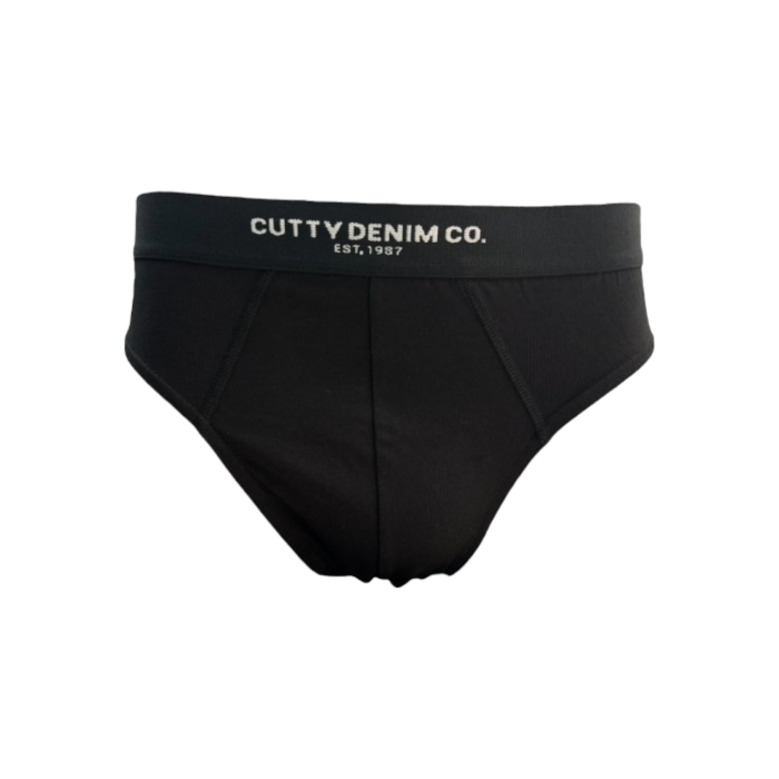 139 1C | The Cutty Cotton Briefs 3-Pack in Emerald, Black, and Blue delivers ultimate comfort with a soft, breathable cotton blend and a snug, tailored fit. Featuring durable construction, moisture-wicking fabric, and a secure waistband, these briefs offer all-day support and a stylish look.