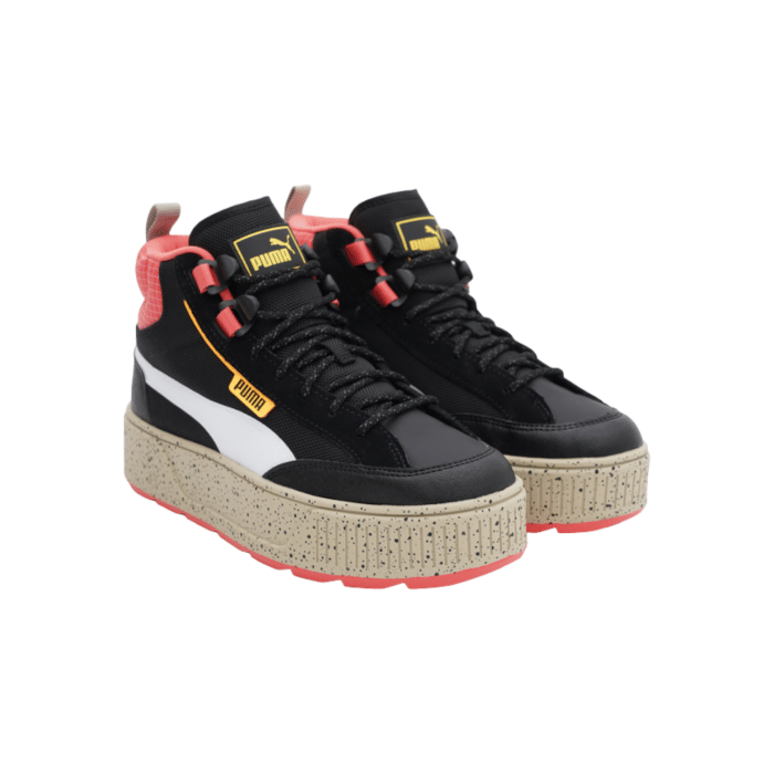 334 62B | The Puma Karmen Mid Open Road in Black and Beige features a luxurious suede upper and a durable rubber sole, combining elegance and practicality. Designed for all-day comfort, these versatile sneakers seamlessly transition from casual outings to more polished occasions.