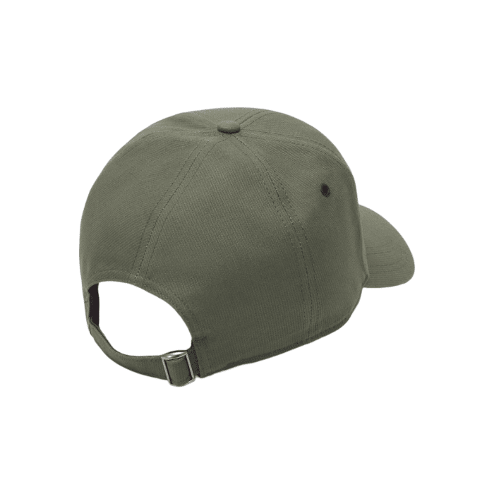 860 4B | The G Star Originals Baseball Cap in Shadow Olive combines rugged style with everyday functionality, making it a versatile accessory for any wardrobe. Crafted from durable materials and featuring the signature G Star logo, this cap offers a sleek, understated look while providing a comfortable fit and lasting wear.