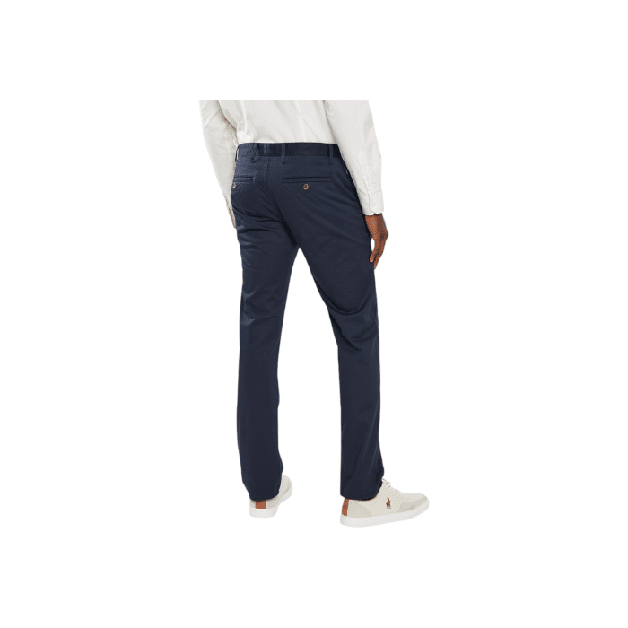 307 10B | The Polo Chino Milan Straight Leg in Navy offers a refined and timeless style, perfect for both casual and semi-formal occasions. Made from premium fabric, these chinos provide comfort and durability, while the straight-leg fit ensures a flattering and versatile silhouette.