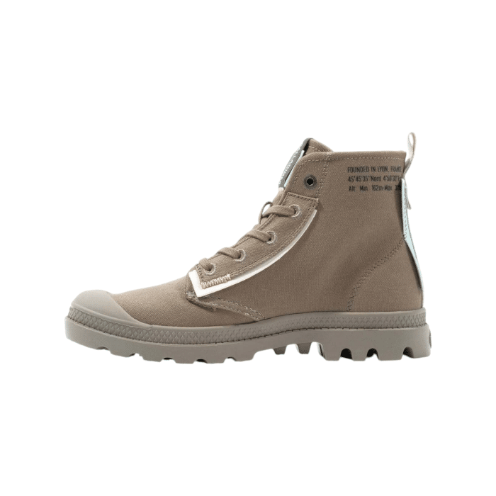 530 182A | The <em>Palladium Pampa Underlayer</em> in Dusky Green Colour offers a contemporary twist on the classic military boot, blending rugged style with modern comfort. Its muted green hue pairs perfectly with outdoor and urban outfits alike, providing versatility for any wardrobe. Featuring a durable canvas upper, cushioned footbed, and a sturdy rubber outsole, the <em>Pampa Underlayer</em> ensures all-day comfort and reliable traction across varied terrains.