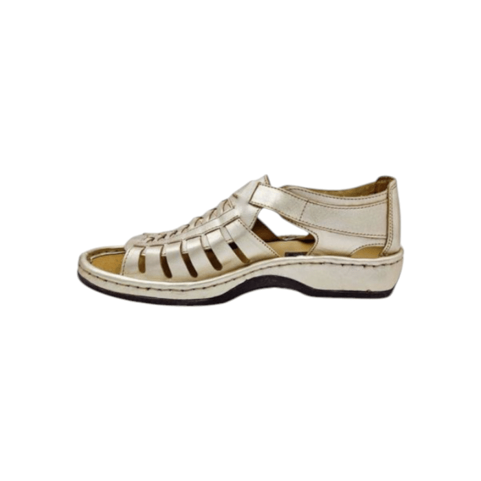 688 18A | The Omega Sandals Kgosi in Cow Foil Gold (Beige Detail) offer a bold, earthy tone that brings a natural warmth to your footwear collection. Designed for both style and comfort, these sandals feature a robust yet lightweight construction, making them perfect for long summer walks or casual outings.