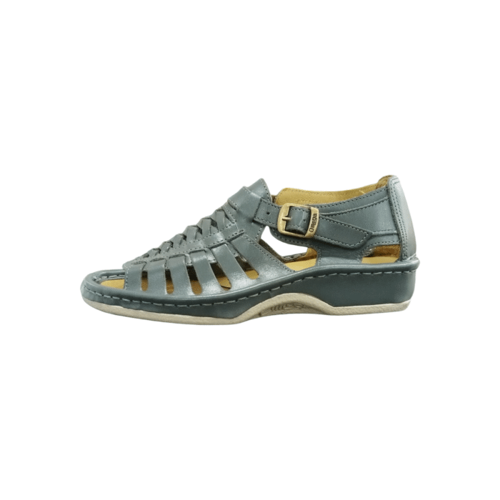 688 20A | The Omega Sandals Kgosi in Soft Saddle Charcoal Grey offer a bold, earthy tone that brings a natural warmth to your footwear collection. Designed for both style and comfort, these sandals feature a robust yet lightweight construction, making them perfect for long summer walks or casual outings.