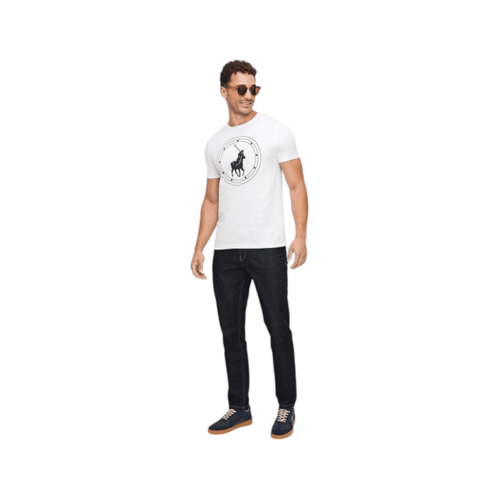 303 121DD | The Polo Crew Type Printed T-Shirt in White offers a blend of casual sophistication and timeless style. Featuring a classic crew neckline and a bold logo print, this shirt is designed to provide all-day comfort while making a statement, perfect for effortless everyday wear.