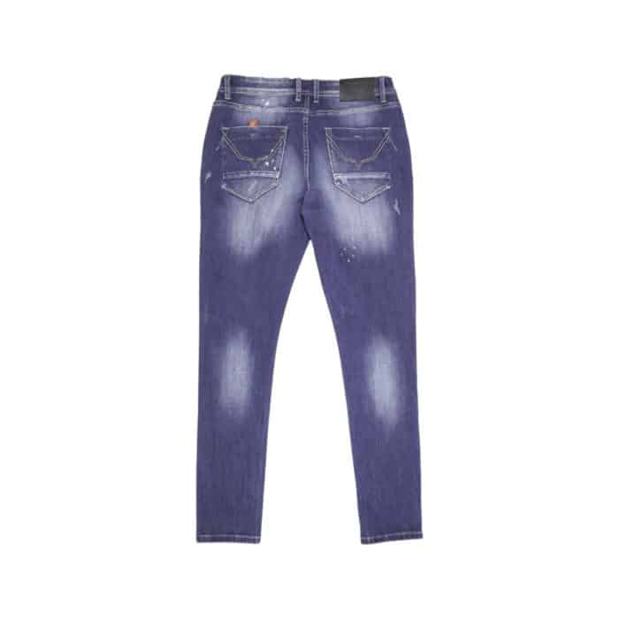 204 28 B | The Cutty Jeans Vernon in Indigo Denim offer a timeless, versatile style with their deep indigo wash and modern slim-straight fit, making them an essential addition to any wardrobe. Crafted from a premium cotton blend with a slight stretch, these jeans provide lasting comfort and flexibility, maintaining their shape while allowing for easy movement throughout the day. With a minimalist design and classic five-pocket styling, these jeans effortlessly pair with both casual and formal outfits, bringing a polished yet relaxed look to any occasion.