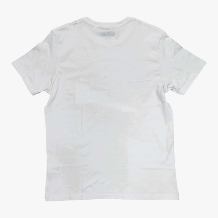 662 4 | The Samson T-shirt Oval Logo White combines timeless style and everyday comfort, featuring a clean white design and a bold oval Samson logo on the chest for a touch of modern branding. Made from soft, breathable cotton, this shirt offers a relaxed fit that provides all-day comfort, making it a versatile piece that easily pairs with jeans, shorts, or joggers. With its durable construction and high-quality fabric that resists fading and shrinkage, the Samson T-shirt Oval Logo White is built to maintain its fresh look and feel, whether worn casually or layered for added style.