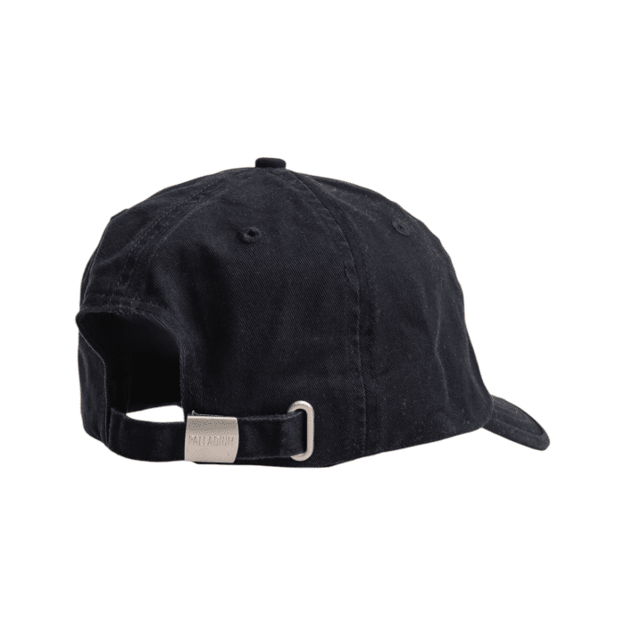 688 6B | Get summer-ready with the Palladium Dad Cap in navy, crafted from premium washed cotton for a relaxed yet stylish look. Highlighted by a contrasting embroidered Palladium logo, this cap blends urban sophistication with functional design, making it the perfect accessory for adventures or casual outings.