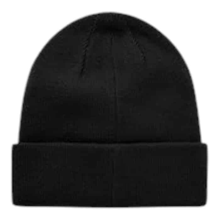 1002 2 A | The G-Star Effo Beanie Artwork Long in Black is a stylish and versatile accessory designed to provide both warmth and a contemporary edge, featuring a rib-knit construction that ensures a snug yet comfortable fit while allowing for different styling options, whether worn slouchy or folded for a more structured look. Made from a high-quality blend of 55% recycled polyester and 45% acrylic, this beanie offers durability, softness, and breathability, making it a perfect year-round essential for casual and streetwear outfits. With a bold 3D ‘RAW’ embroidery at the front and a subtle woven G-Star Originals label at the back, this sleek black beanie exudes urban sophistication while maintaining the brand’s signature aesthetic of modern minimalism and premium craftsmanship.